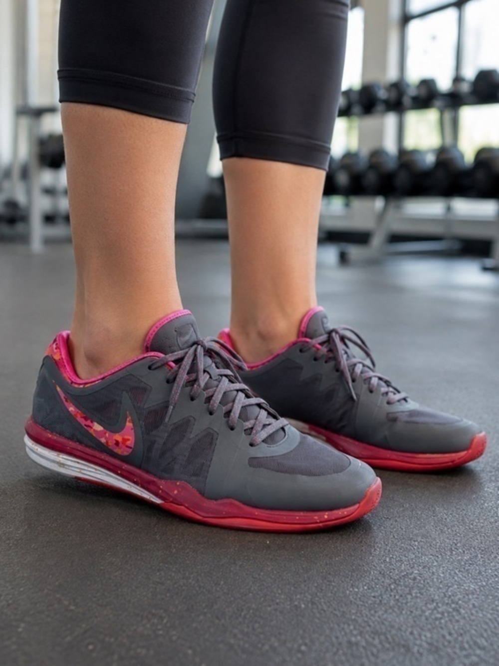 Nike Dual Fusion TR 3 Women’s Size 10 Gray Pink Training Sneakers
